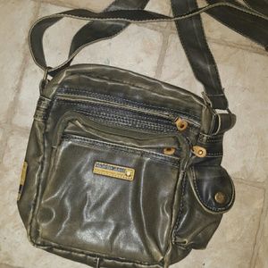 Volunteer Jeans crossbody bag